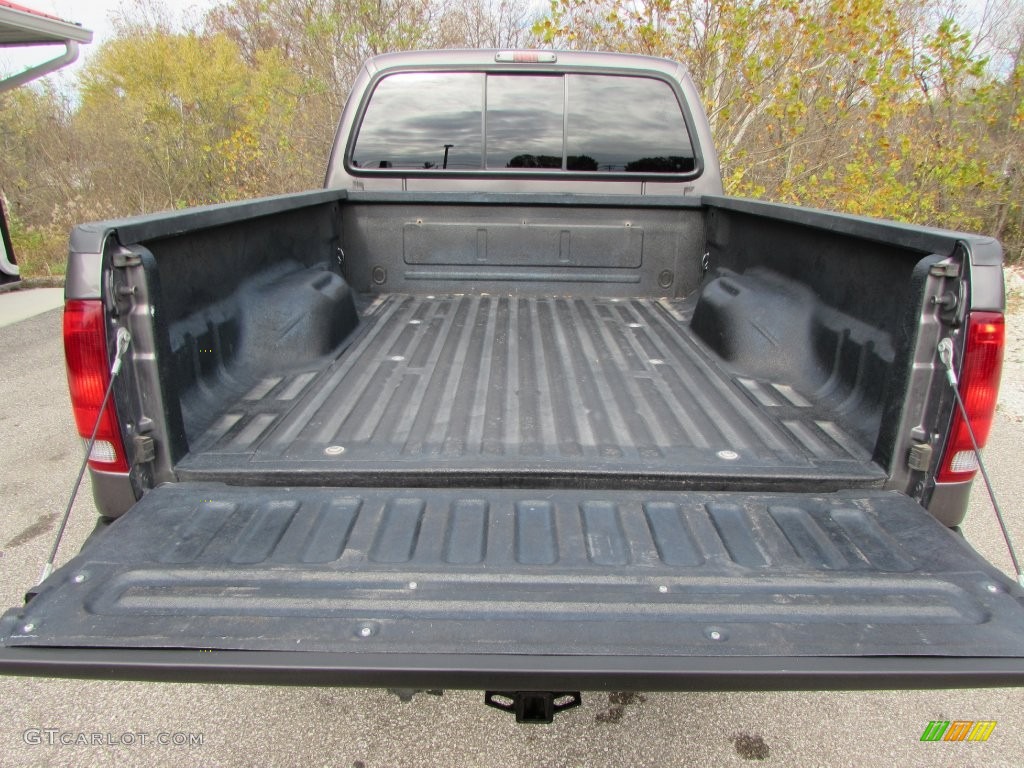 2006 F250 Super Duty Lariat Crew Cab 4x4 - Dark Stone Metallic / Medium Flint photo #16