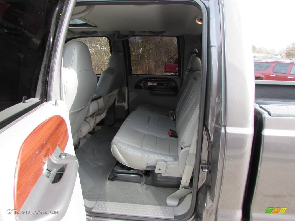 2006 F250 Super Duty Lariat Crew Cab 4x4 - Dark Stone Metallic / Medium Flint photo #26