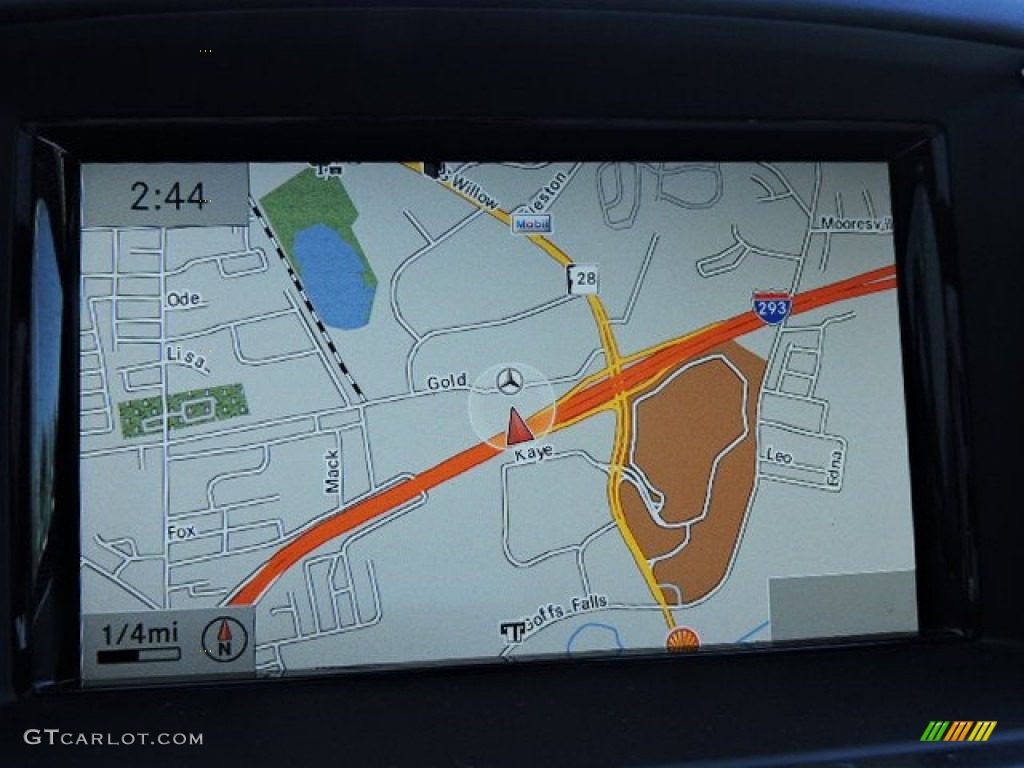 2014 Mercedes-Benz GL 63 AMG 4Matic Navigation Photos