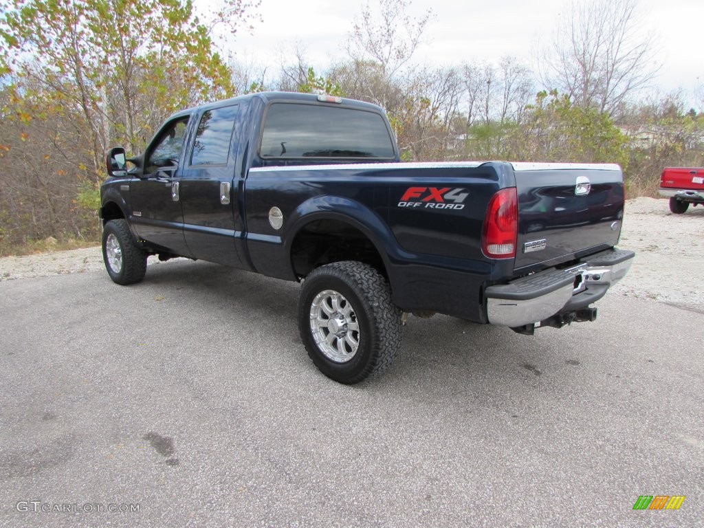 2006 F350 Super Duty XLT Crew Cab 4x4 - True Blue Metallic / Medium Flint photo #4