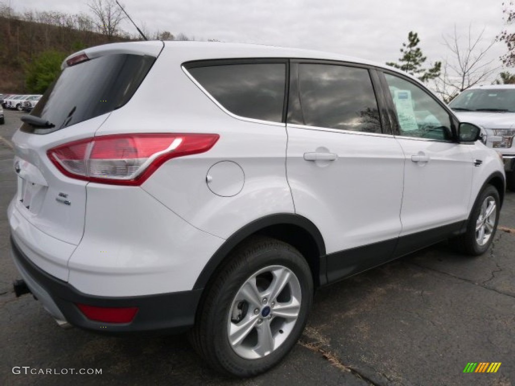 2016 Escape SE 4WD - Oxford White / Charcoal Black photo #2