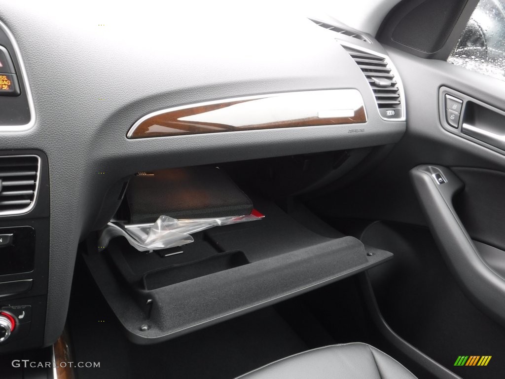 2016 Q5 2.0 TFSI Premium quattro - Monsoon Gray Metallic / Black photo #31