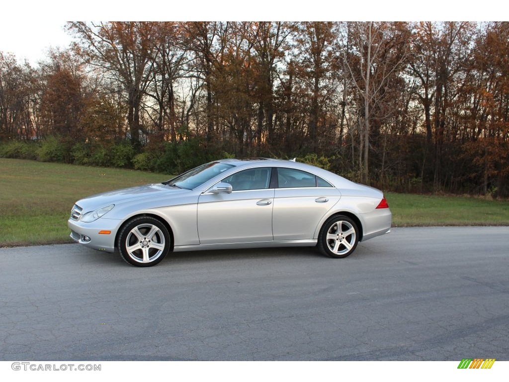 Iridium Silver Metallic Mercedes-Benz CLS