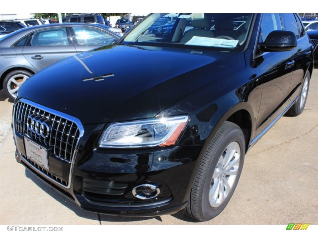 2016 Q5 2.0 TFSI Premium quattro - Mythos Black Metallic / Pistachio Beige photo #3