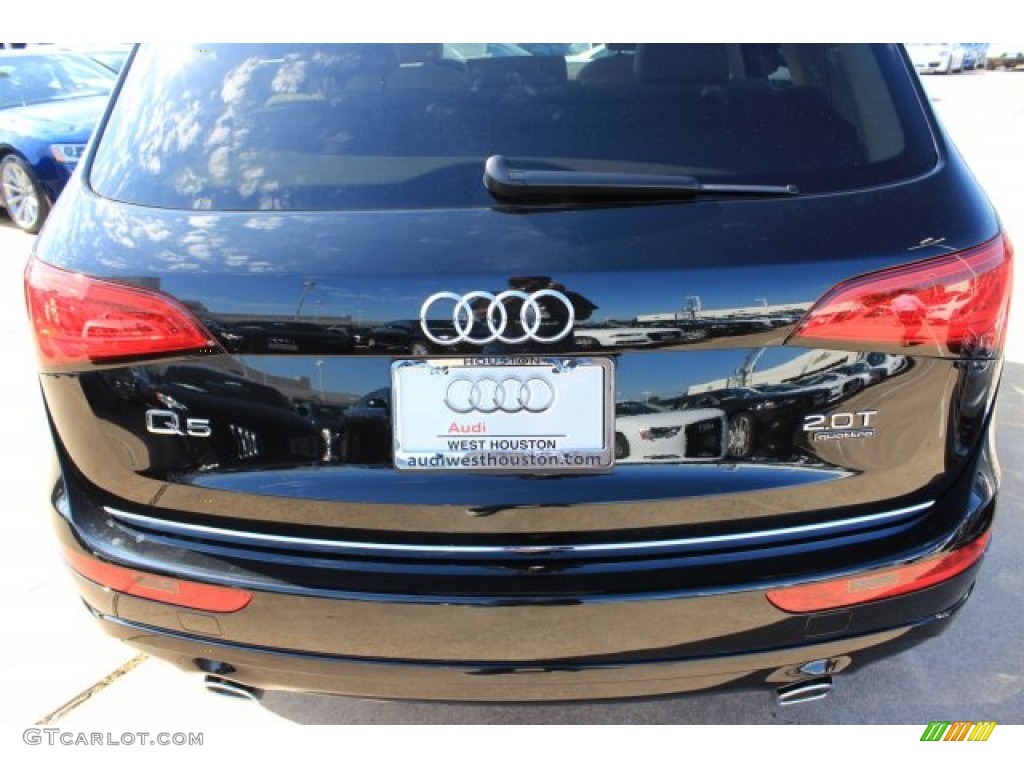 2016 Q5 2.0 TFSI Premium quattro - Mythos Black Metallic / Pistachio Beige photo #7