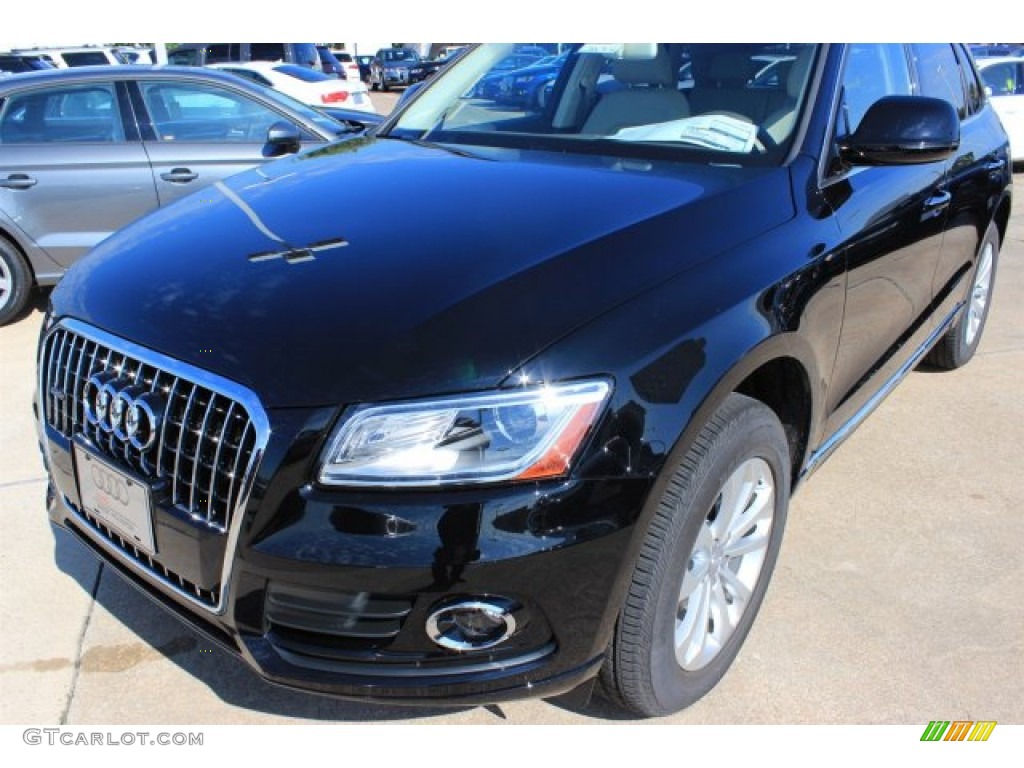 2016 Q5 2.0 TFSI Premium quattro - Brilliant Black / Pistachio Beige photo #3