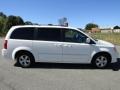 Stone White - Grand Caravan SXT Photo No. 6
