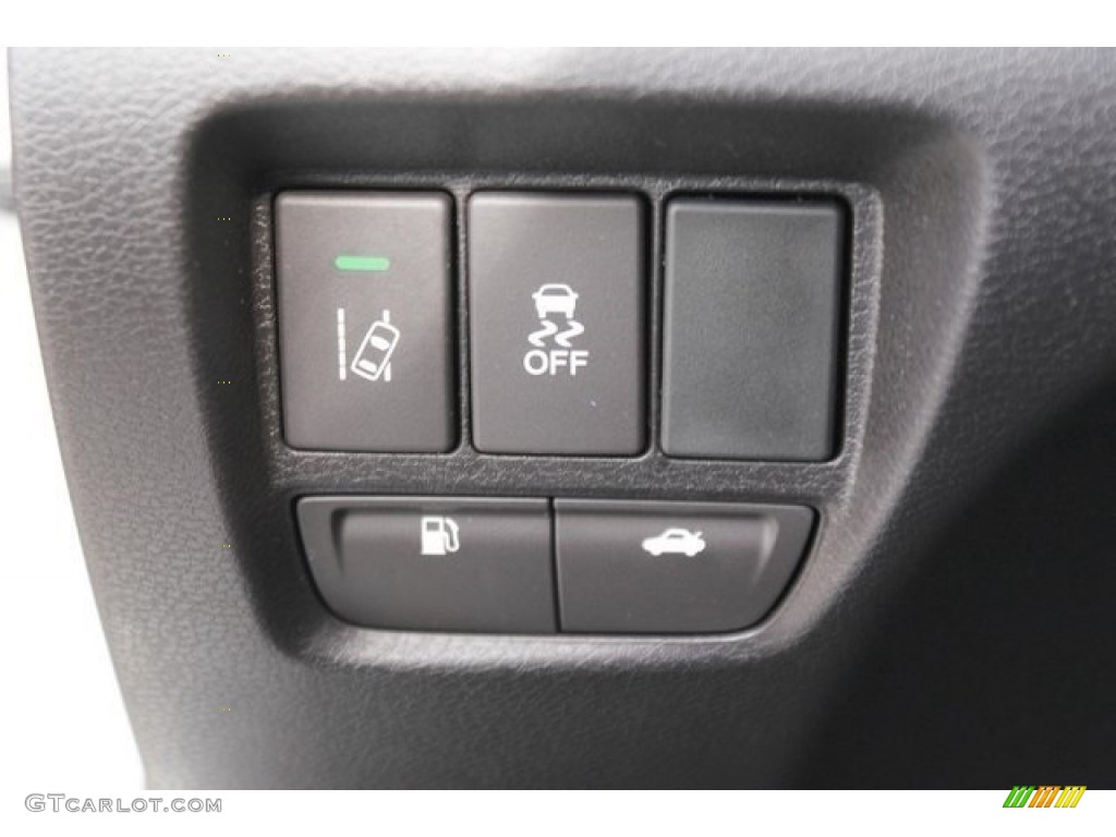 2016 Acura TLX 3.5 Technology SH-AWD Controls Photo #108599256