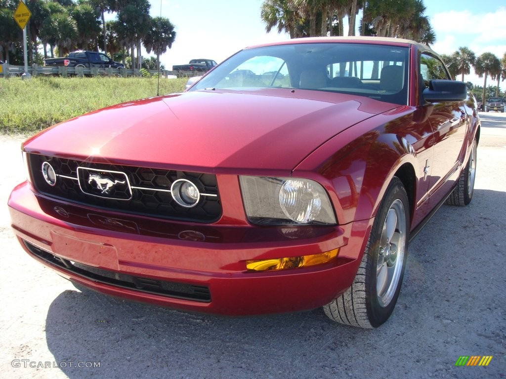 2006 Mustang V6 Premium Convertible - Redfire Metallic / Light Parchment photo #32