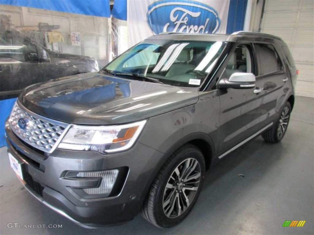 2016 Explorer Platinum 4WD - Magnetic Metallic / Platinum Medium Soft Ceramic Nirvana Leather photo #3