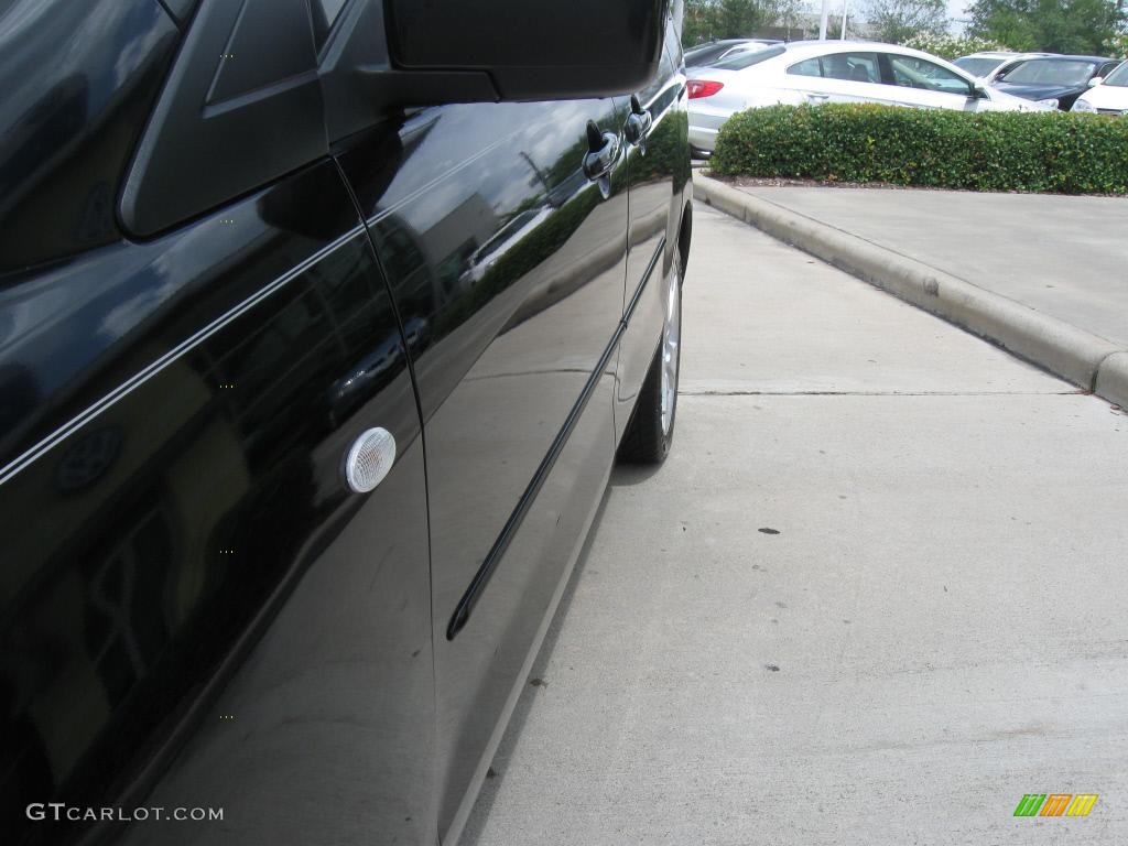 2007 MAZDA5 Sport - Brilliant Black / Black photo #26