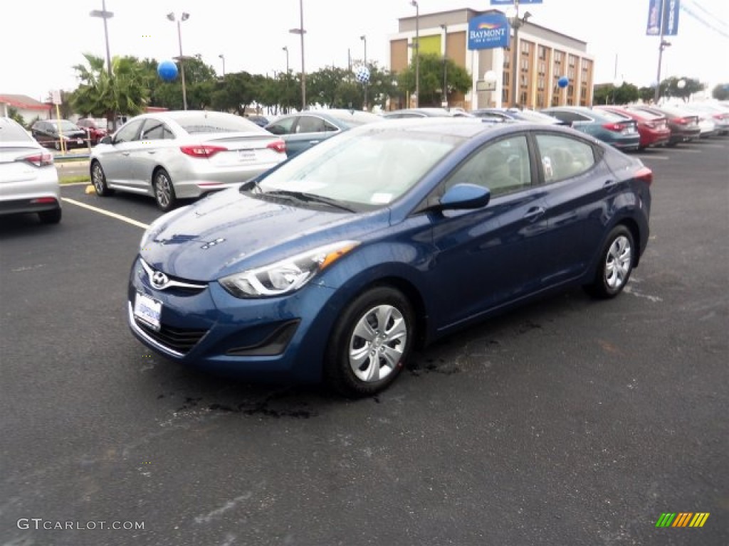 2016 Elantra SE - Blue / Beige photo #5