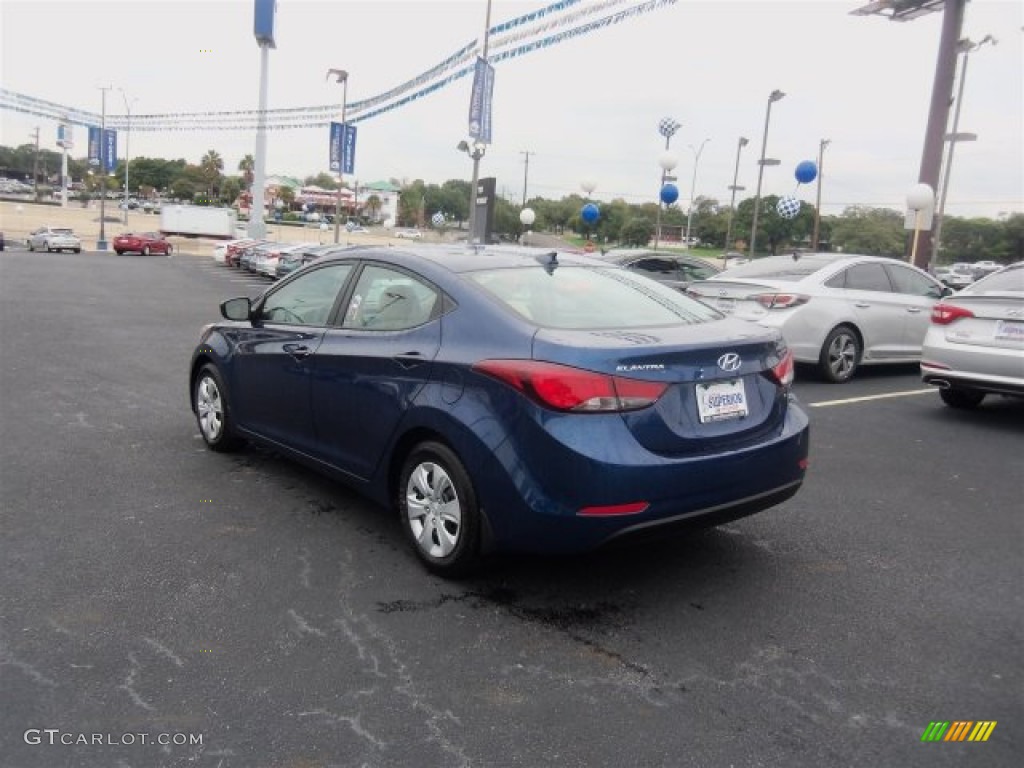 2016 Elantra SE - Blue / Beige photo #8