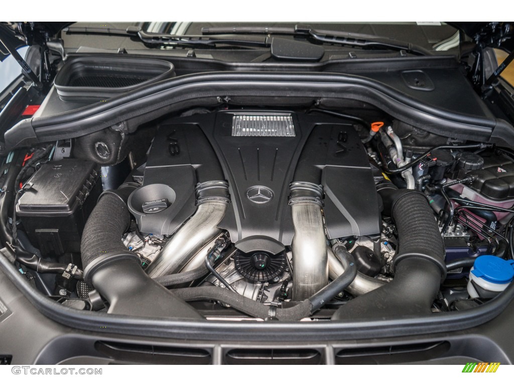 2016 Mercedes-Benz GL 550 4Matic Engine Photos