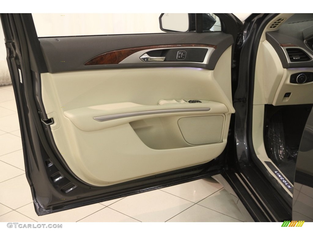 2014 Lincoln MKZ AWD Light Dune Door Panel Photo #108636458