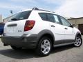 2008 Frosty White Pontiac Vibe   photo #7