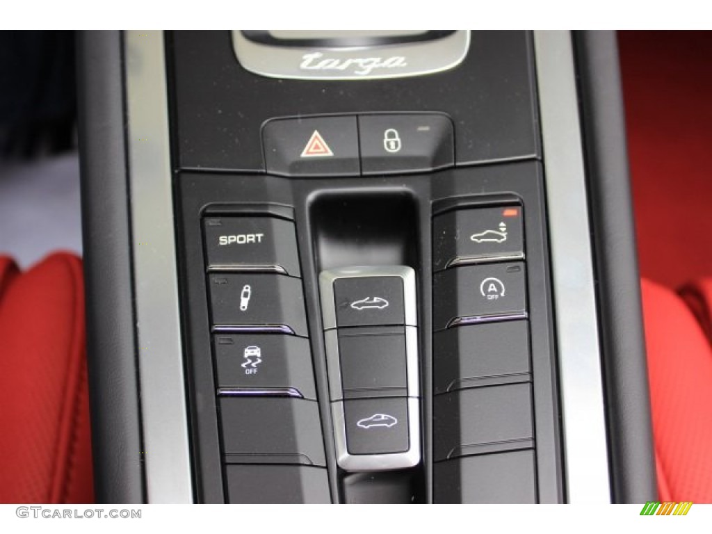 2016 Porsche 911 Targa 4S Controls Photo #108640514
