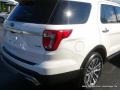 2016 White Platinum Metallic Tri-Coat Ford Explorer Platinum 4WD  photo #40