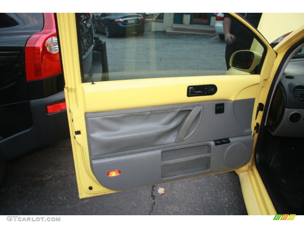 2001 New Beetle GLS Coupe - Yellow / Black photo #7