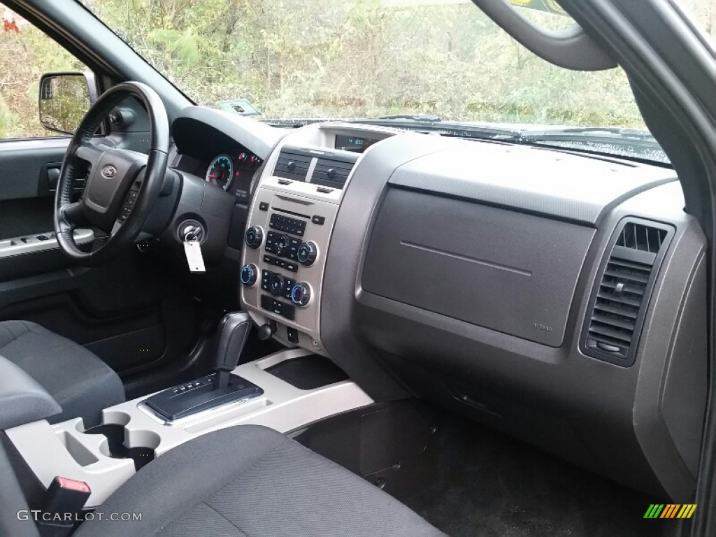 2010 Escape XLT V6 - Sterling Grey Metallic / Charcoal Black photo #12