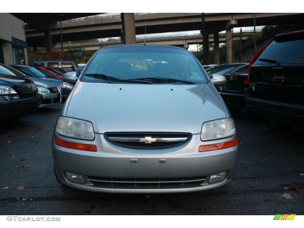 2005 Aveo LT Hatchback - Galaxy Silver Metallic / Gray photo #2