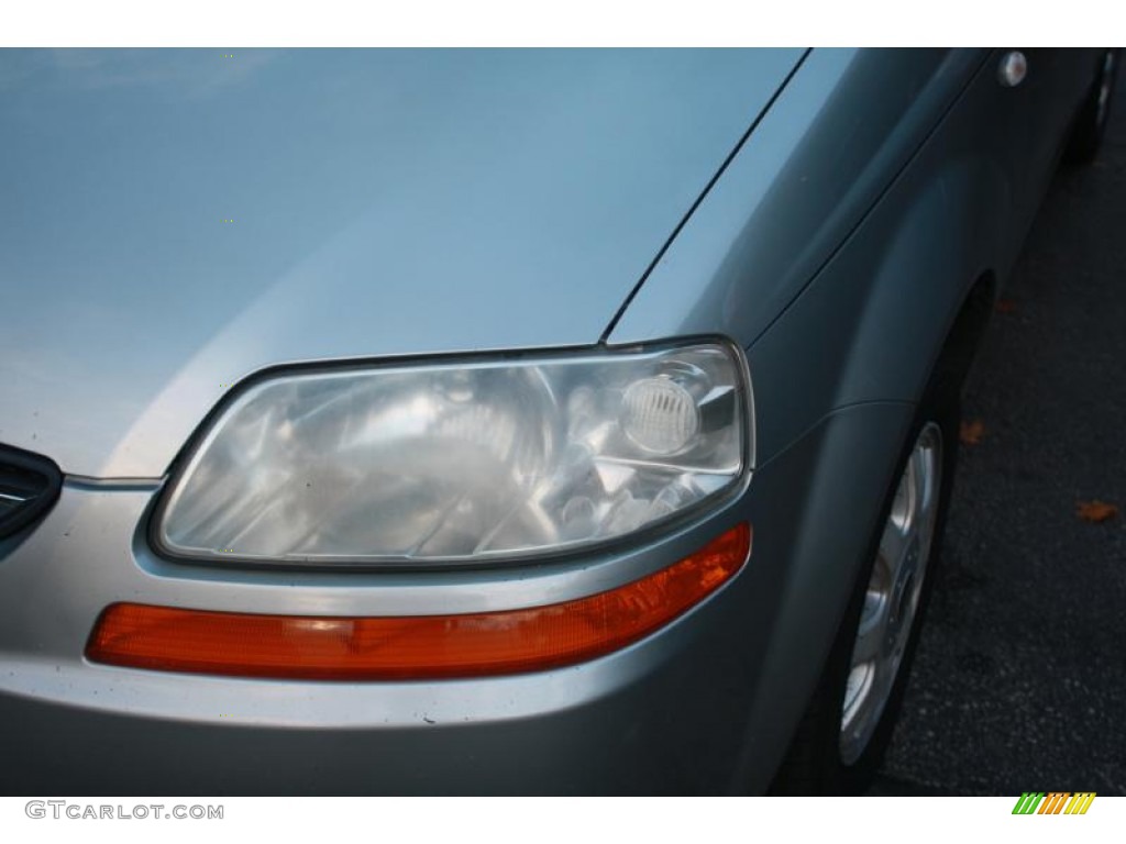 2005 Aveo LT Hatchback - Galaxy Silver Metallic / Gray photo #3