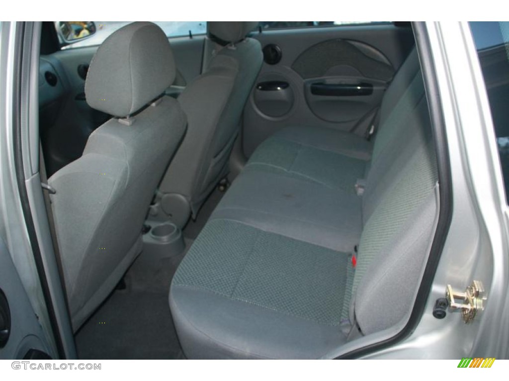 2005 Aveo LT Hatchback - Galaxy Silver Metallic / Gray photo #8