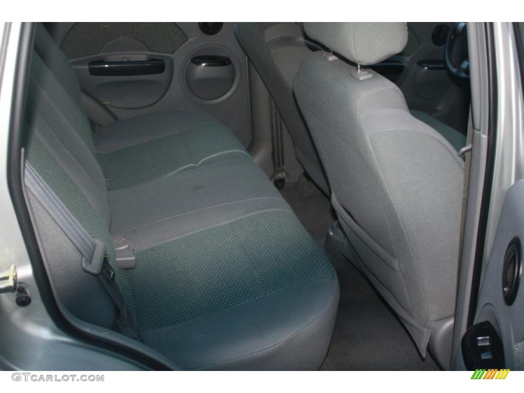 2005 Aveo LT Hatchback - Galaxy Silver Metallic / Gray photo #17