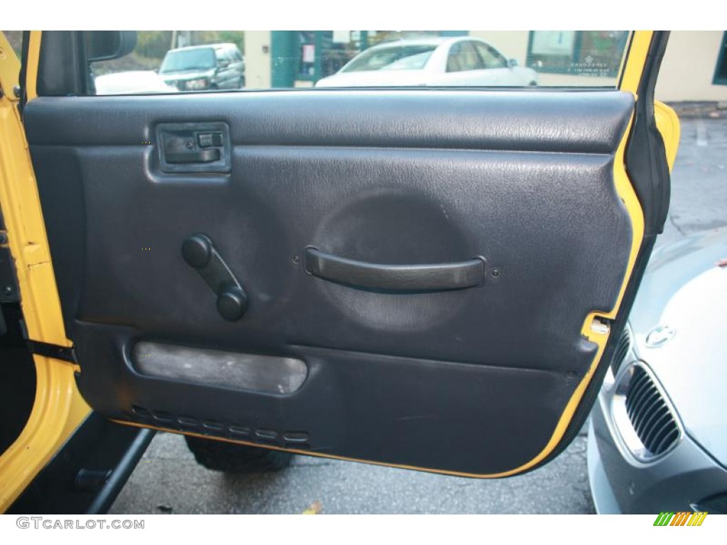 2001 Wrangler Sport 4x4 - Solar Yellow / Agate Black photo #23