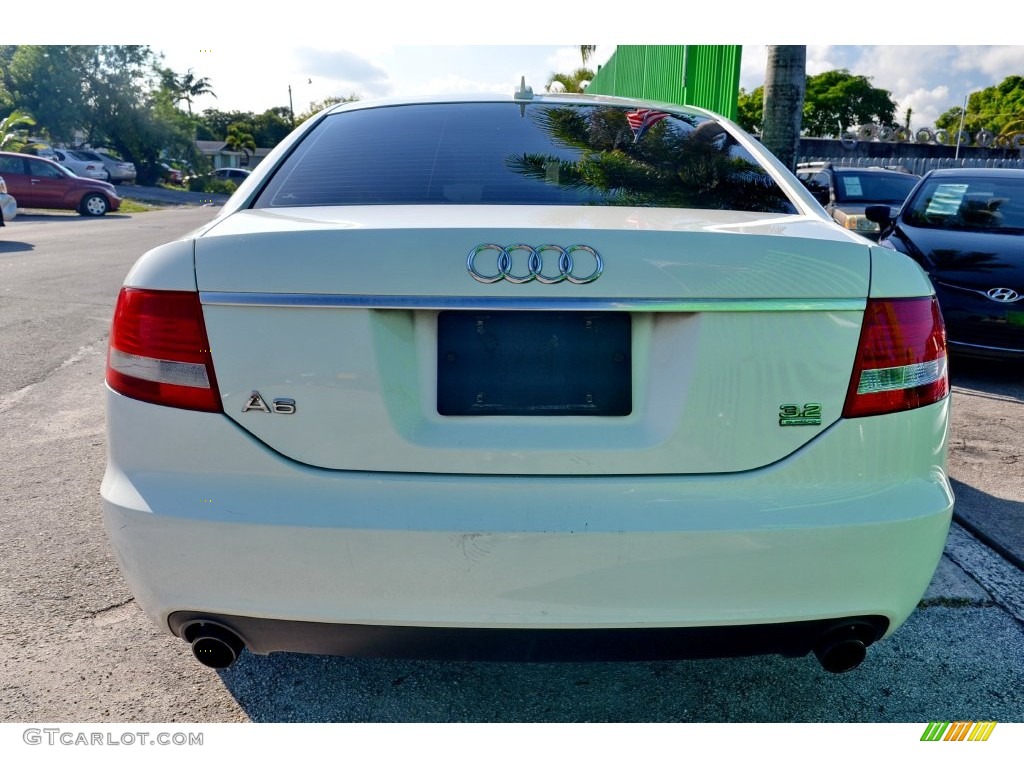 2005 A6 3.2 quattro Sedan - Arctic White / Beige photo #52