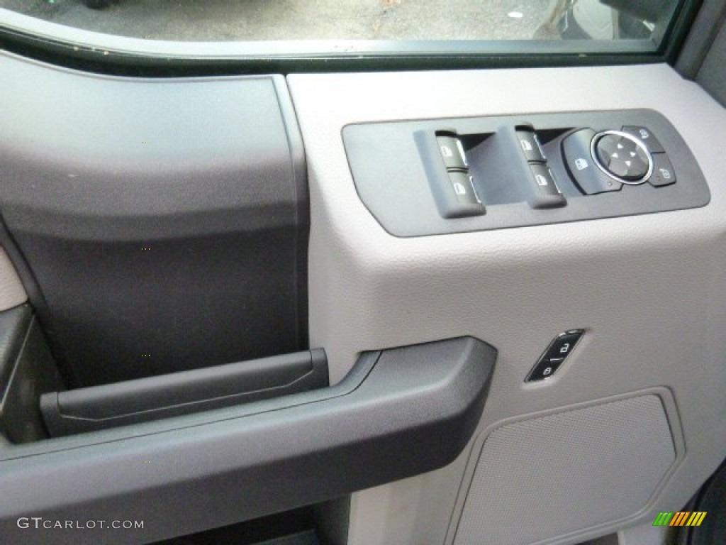 2016 F150 XL SuperCab 4x4 - Magnetic / Medium Earth Gray photo #11