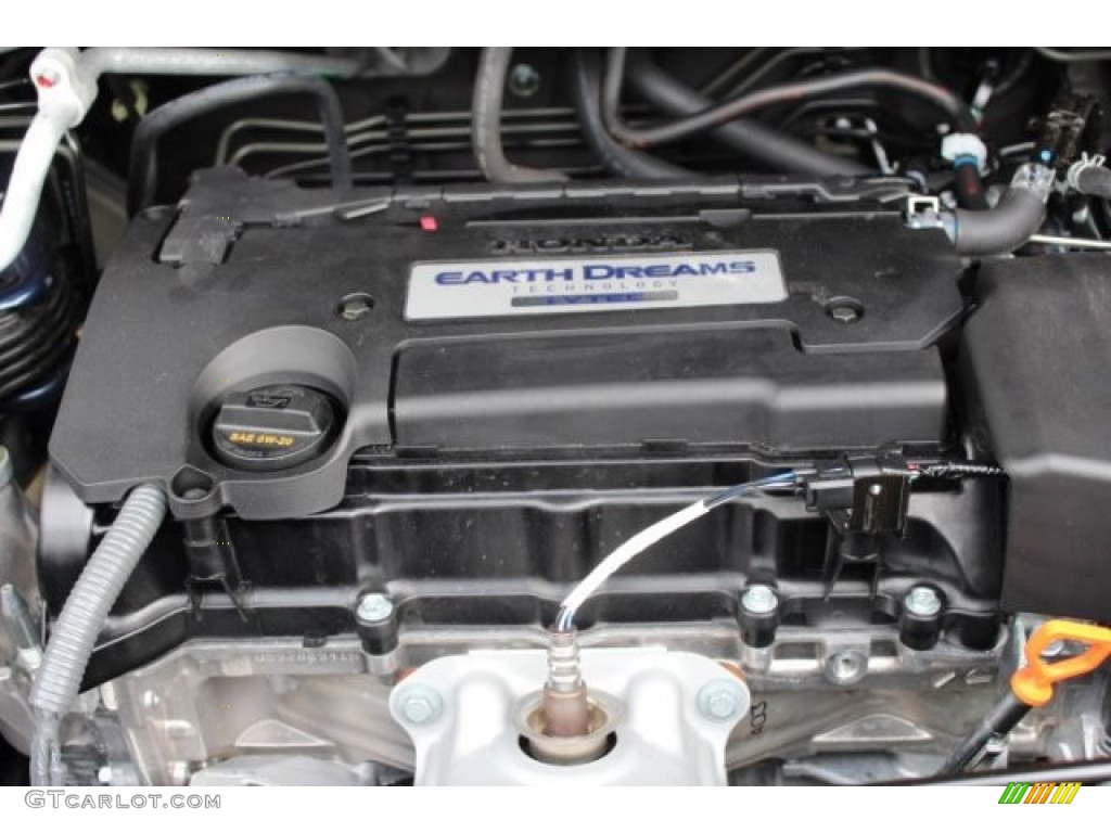 2016 Honda CR-V EX Engine Photos