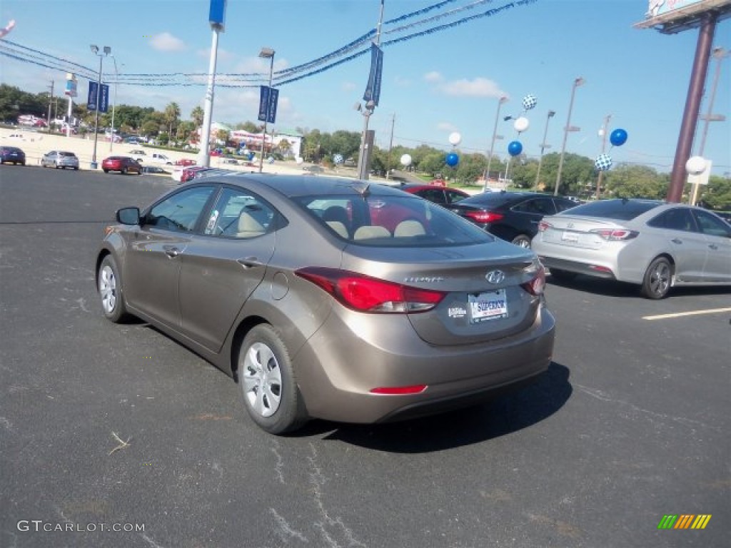 2016 Elantra SE - Desert Bronze / Beige photo #8