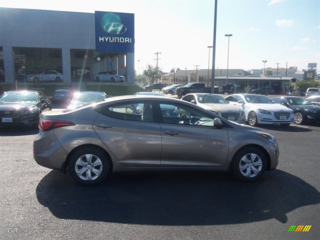 2016 Elantra SE - Desert Bronze / Beige photo #11