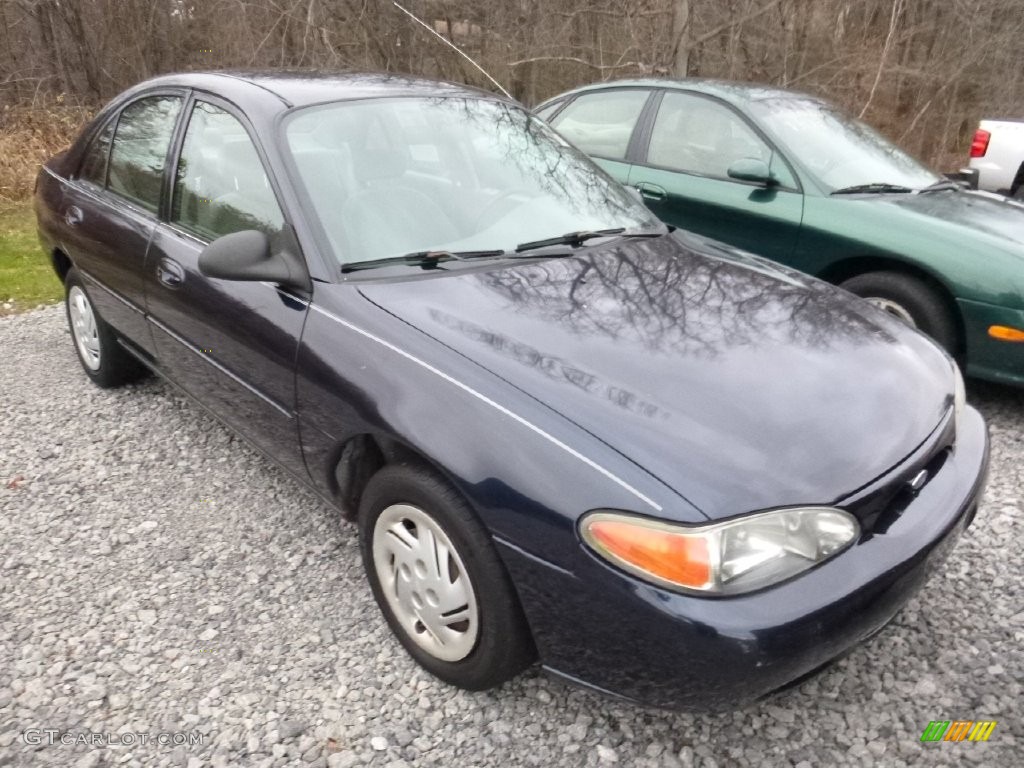 Twilight Blue Metallic 2001 Ford Escort SE Sedan Exterior Photo #108672462