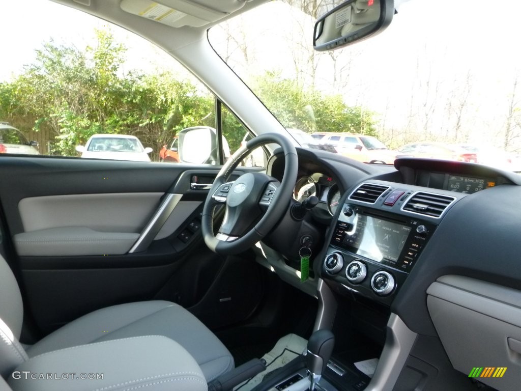 2016 Subaru Forester 2.5i Limited Gray Dashboard Photo #108676800