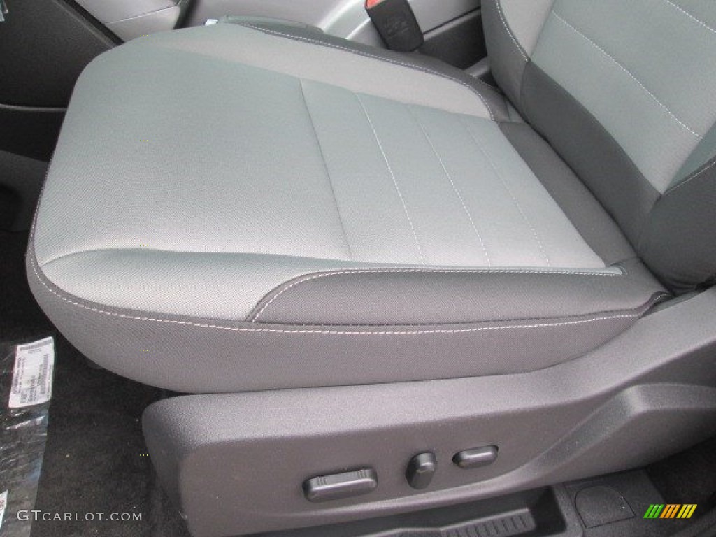 2016 Escape SE - Shadow Black / Charcoal Black photo #23