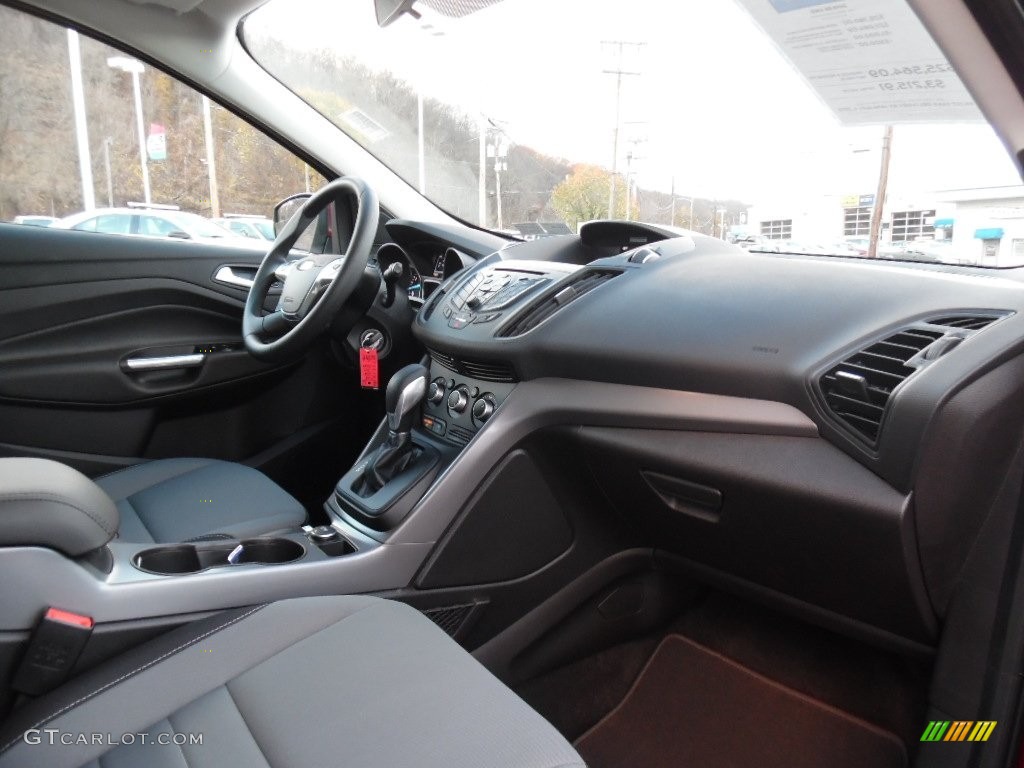 2016 Escape SE 4WD - Ruby Red Metallic / Charcoal Black photo #2