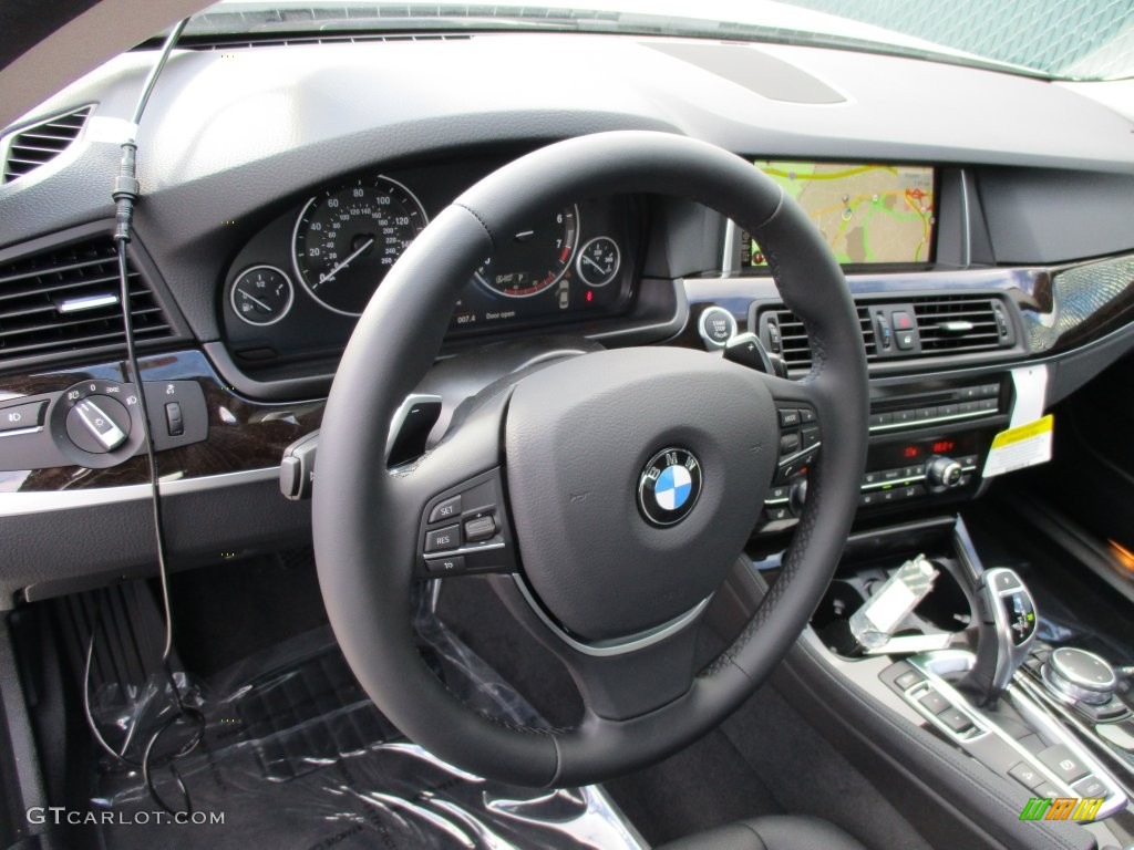 2016 5 Series 528i xDrive Sedan - Alpine White / Black photo #14