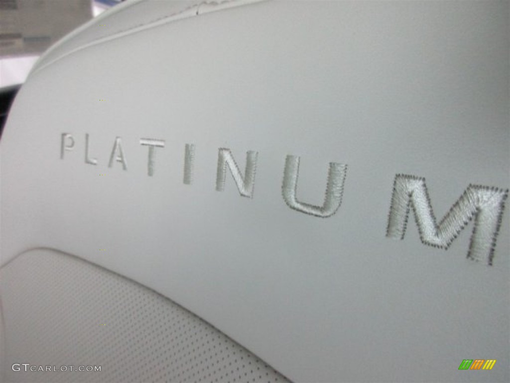 2016 Explorer Platinum 4WD - Ingot Silver Metallic / Platinum Medium Soft Ceramic Nirvana Leather photo #10