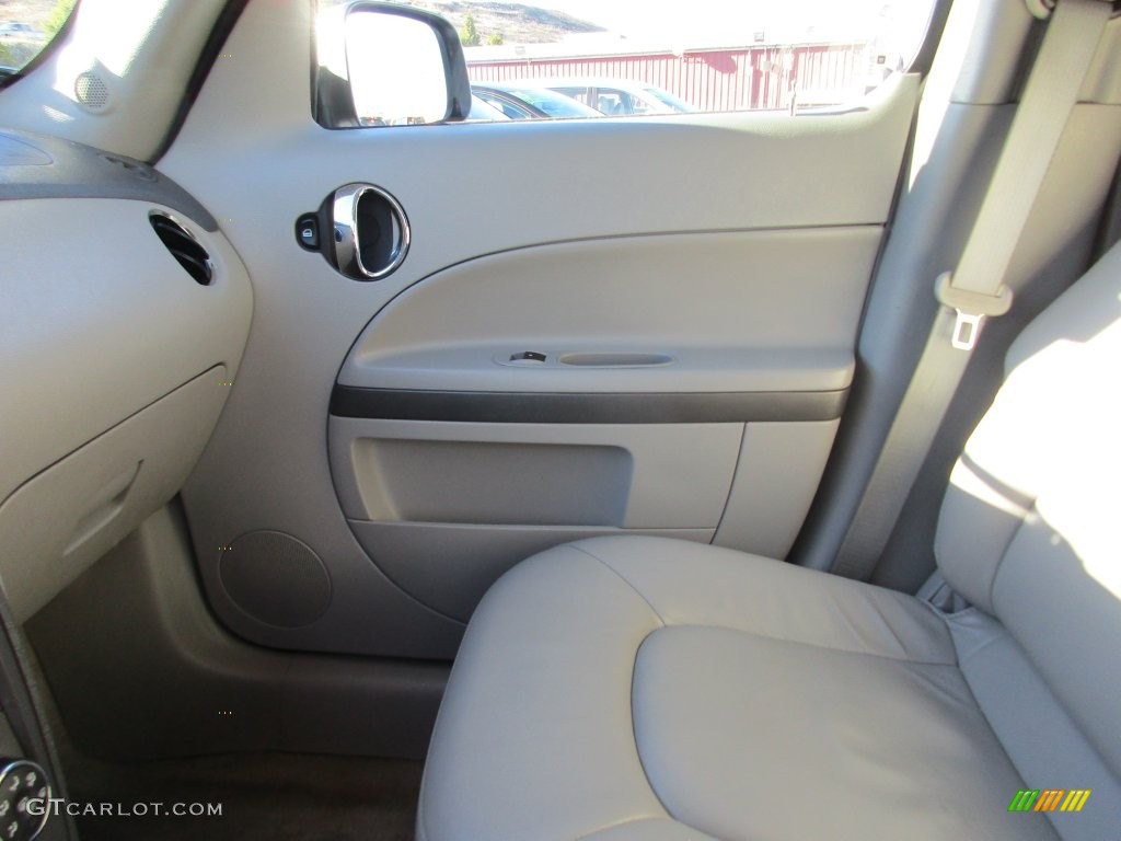 2011 HHR LT - Arctic Ice White / Gray photo #16
