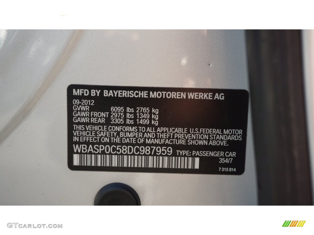2013 BMW 5 Series 550i xDrive Gran Turismo Color Code Photos