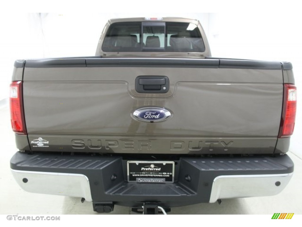 2016 F250 Super Duty XLT Crew Cab 4x4 - Caribou Metallic / Adobe photo #5