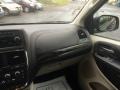 True Blue Pearl - Grand Caravan SXT Photo No. 24