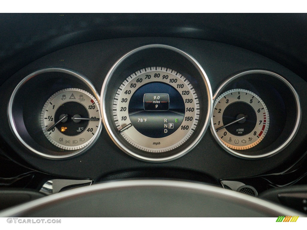2016 Mercedes-Benz CLS 550 4Matic Coupe Gauges Photos