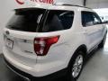 2016 White Platinum Metallic Tri-Coat Ford Explorer XLT  photo #7