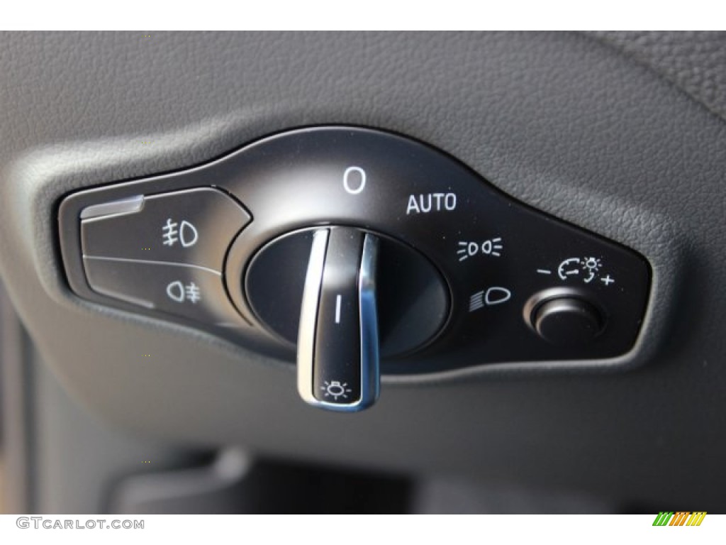 2016 Q5 2.0 TFSI Premium Plus quattro - Mythos Black Metallic / Black photo #30
