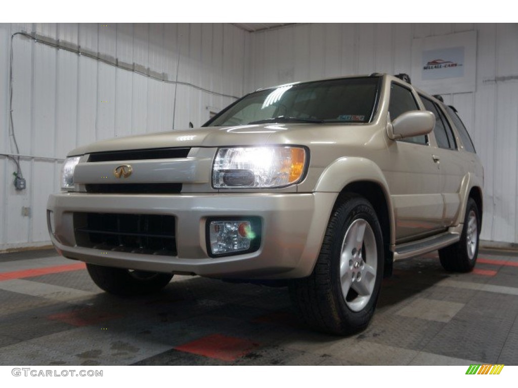 2001 QX4 4x4 - Tuscan Beige Metallic / Stone Beige photo #3