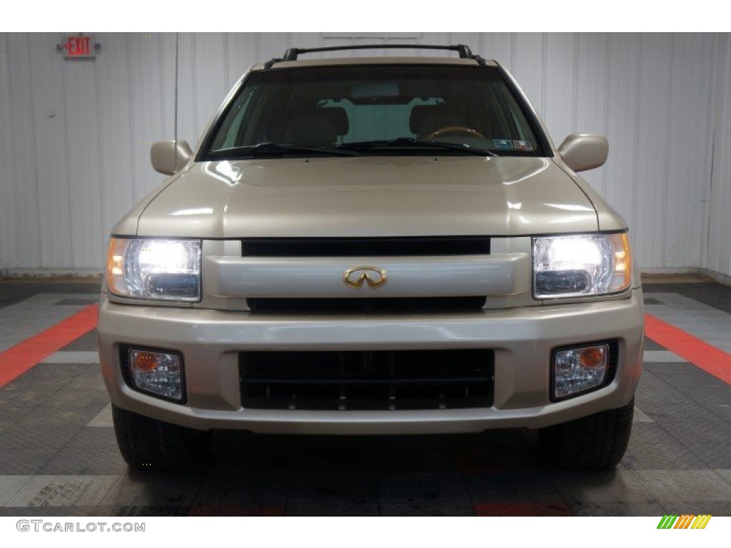 2001 QX4 4x4 - Tuscan Beige Metallic / Stone Beige photo #4