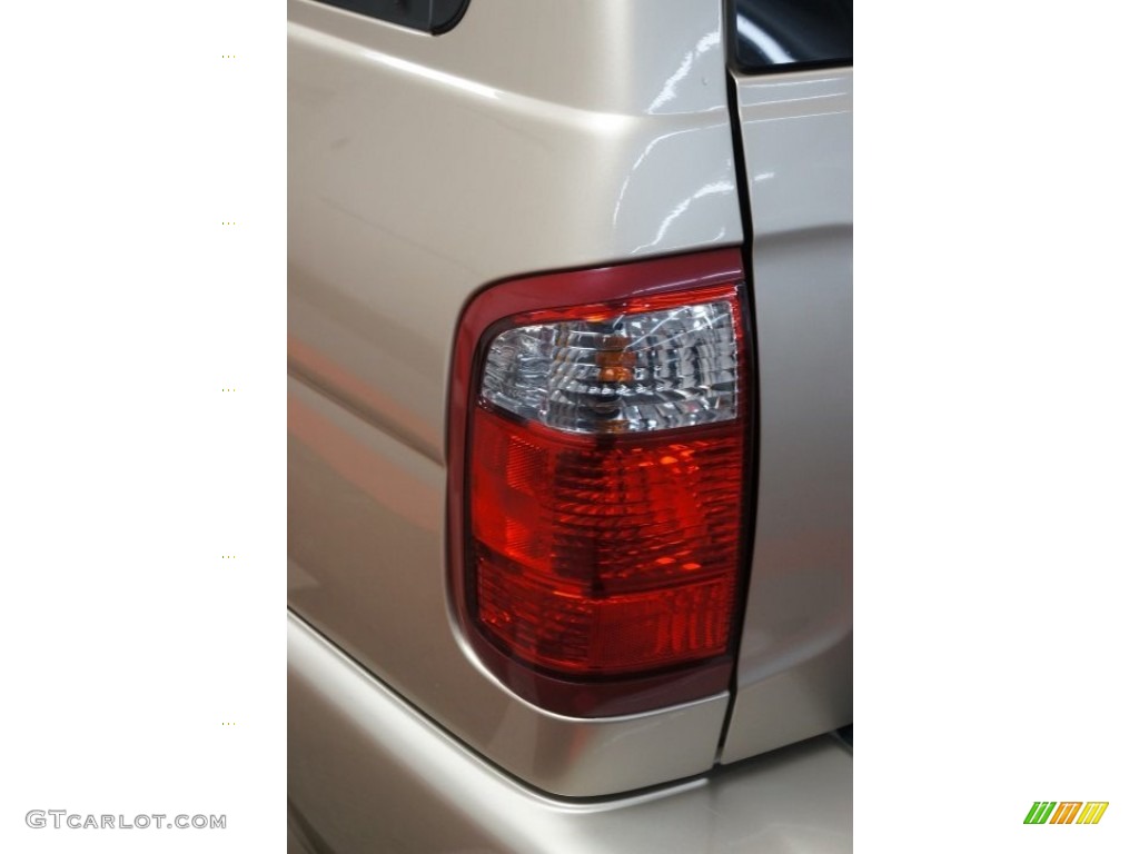 2001 QX4 4x4 - Tuscan Beige Metallic / Stone Beige photo #75